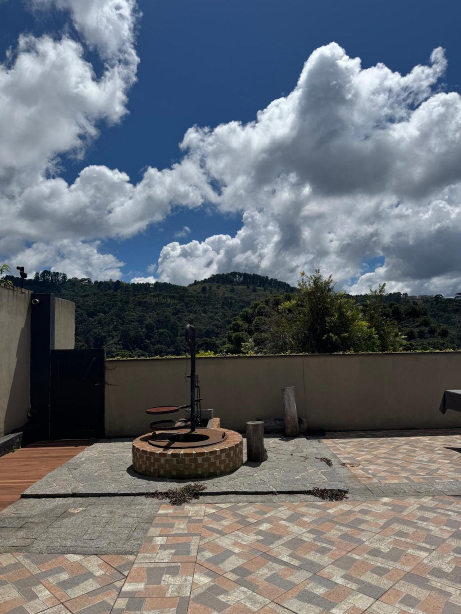 Acomodação com café da manhã  Florenca *